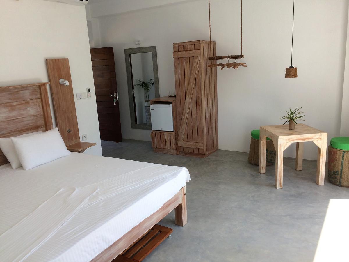 Jippie The Villa Hikkaduwa Esterno foto