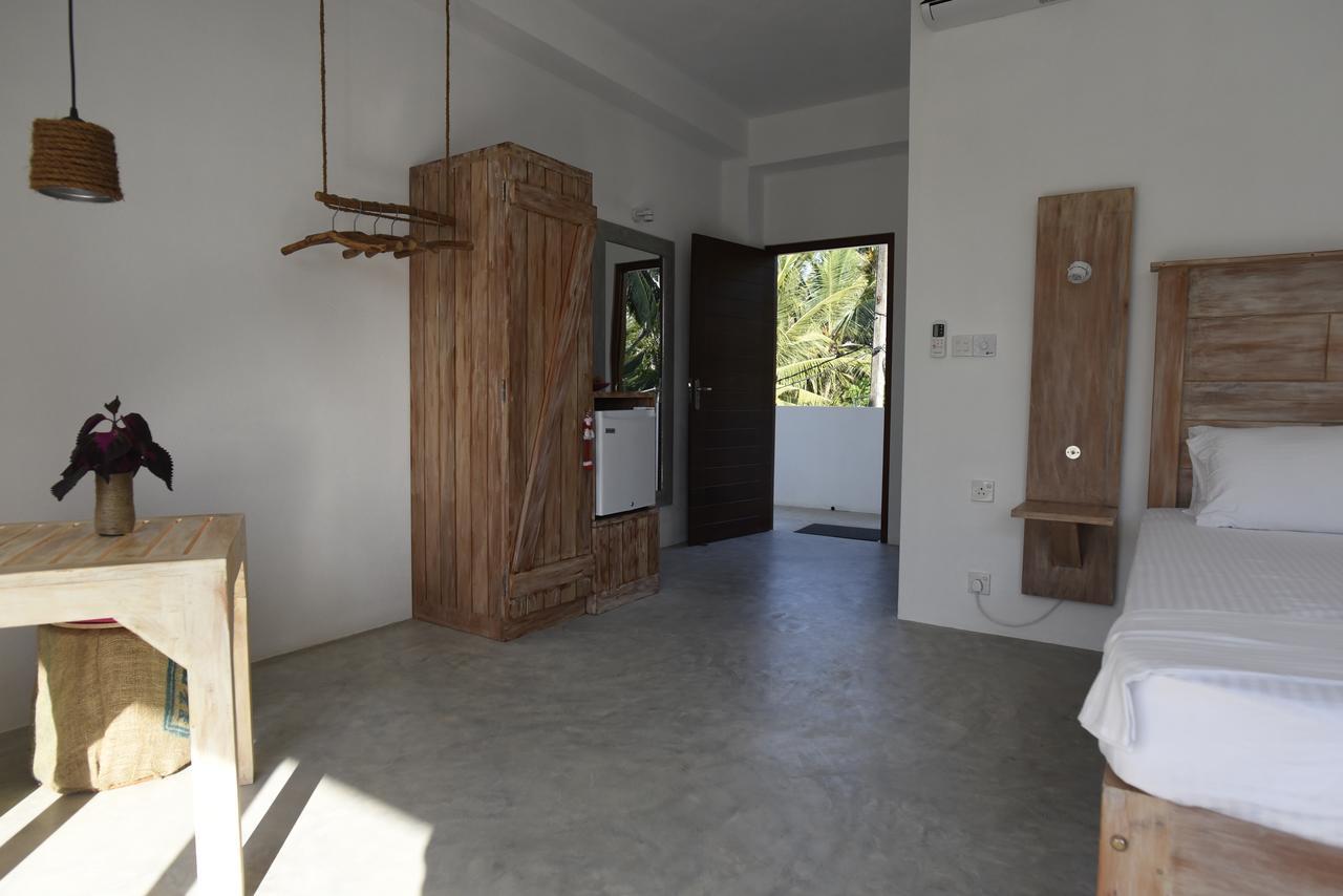 Jippie The Villa Hikkaduwa Esterno foto