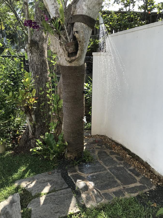 Jippie The Villa Hikkaduwa Esterno foto