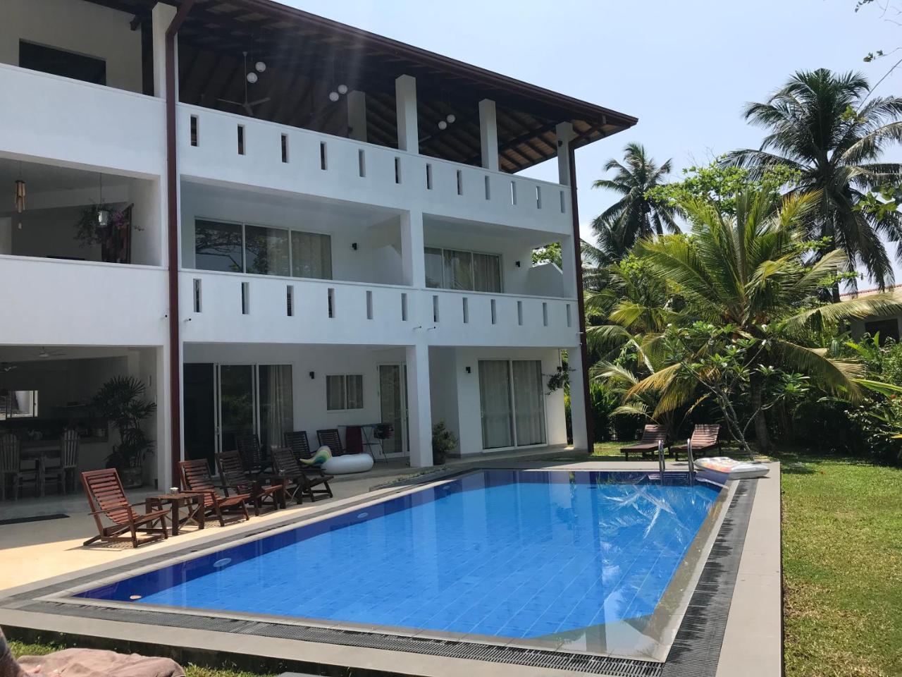 Jippie The Villa Hikkaduwa Esterno foto